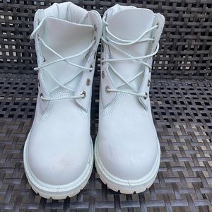 Light Gray Women’s Timberland Boots